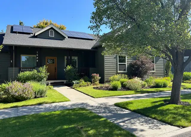 Property at 1549 NW Ivy Ave, Redmond, OR, 97756, 3 beds, 2 baths, [object Object]