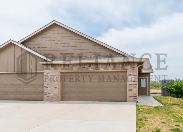 Property at 4809 N Hillside Ct, Wichita, KS, 67219, 3 beds, 2 baths, [object Object]