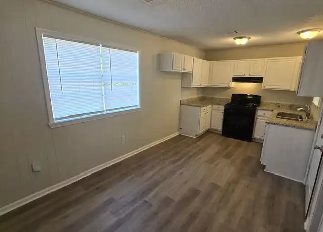 Property at 6501 Medford Ln, North Little Rock, AR, 72117, 3 beds, 1.5 baths, [object Object]