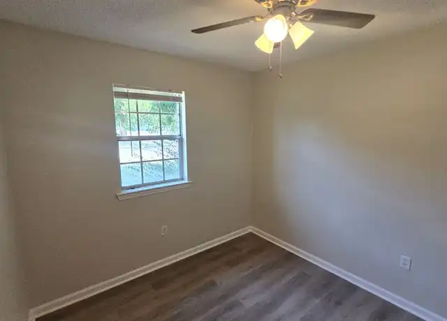 Property at 6501 Medford Ln, North Little Rock, AR, 72117, 3 beds, 1.5 baths, [object Object]