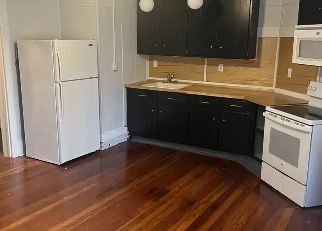 Property at 53 Reed St Unit 1, Coxsackie, NY, 12051, 2 beds, 1 bath, [object Object]