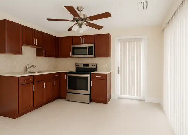 Property at 2724 SW 46th St Unit 2, Fort Lauderdale, FL, 33312, 2 beds, 1 bath, [object Object]
