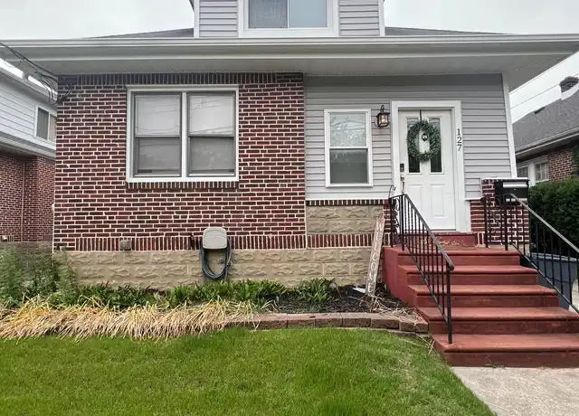 Property at 127 Delaware Ave, Mount Ephraim, NJ, 08059, 3 beds, 1 bath, [object Object]