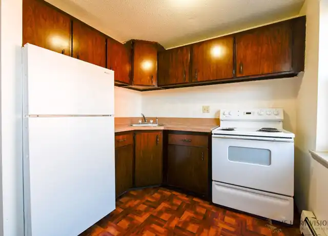 Property at 322 Hudson St Unit B8, Hartford, CT, 06106, 1 bed, 1 bath, [object Object]