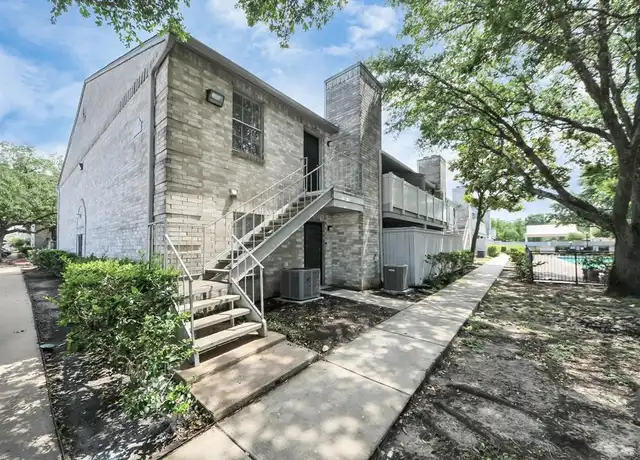 Property at 10757 Braes Bend Dr, Houston, TX, 77071, 2 beds, 2 baths, [object Object]