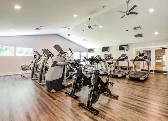 Property at The Preserve at Forbes Creek - 11110 Forbes Creek Dr, Kirkland, WA, 98033, 1-3 bed, 1-2 bath, [object Object]