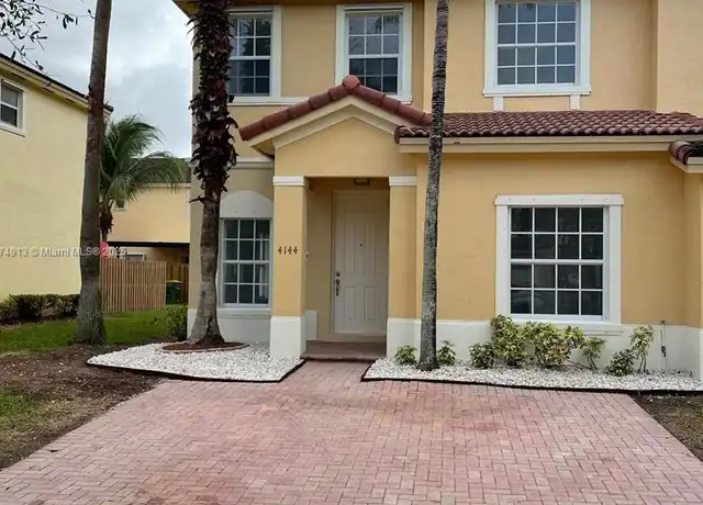 Property at 4144 NE 26th St, Homestead, FL, 33033, 3 beds, 3 baths, [object Object]