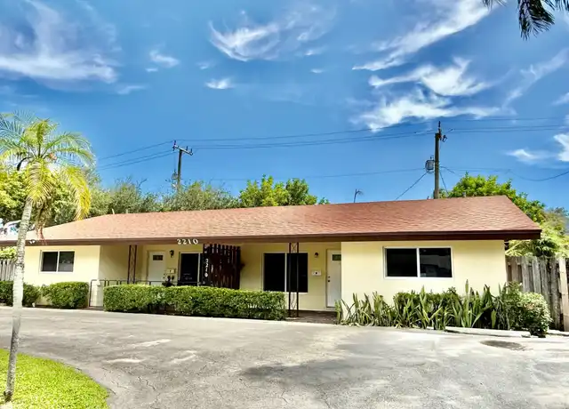 Property at 2210 NE 54th St Unit W, Fort Lauderdale, FL, 33308, 2 beds, 2 baths, [object Object]
