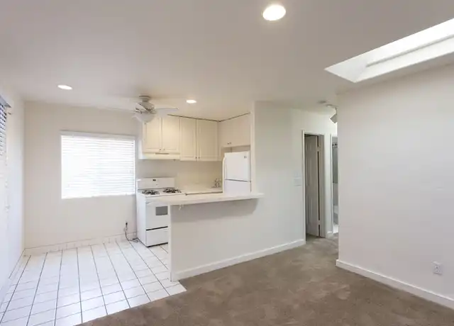 Property at 929 Turquoise St Unit 939 D, San Diego, CA, 92109, 1 bed, 1 bath, [object Object]