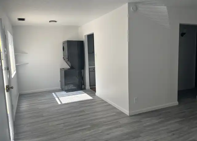 Property at 3440 Ross Ave SE, Albuquerque, NM, 87106, 2 beds, 1 bath, [object Object]