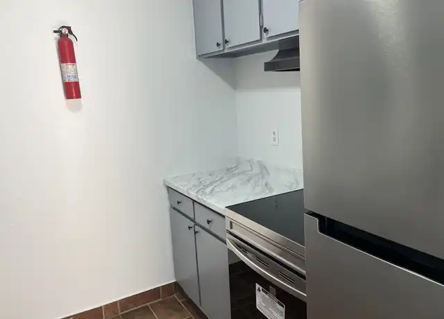 Property at 3440 Ross Ave SE, Albuquerque, NM, 87106, 2 beds, 1 bath, [object Object]