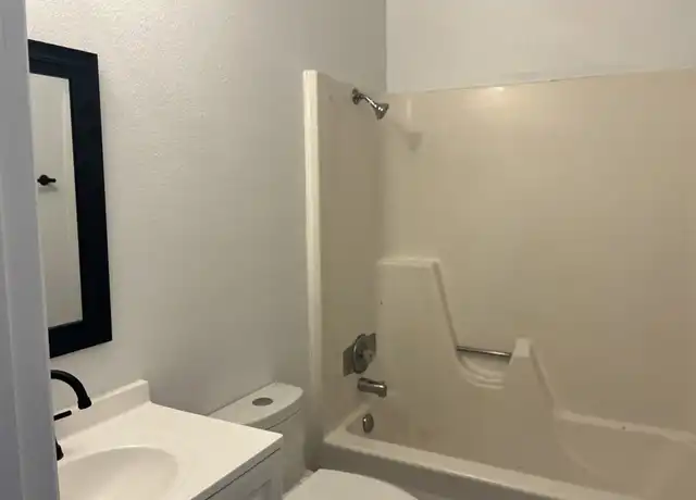 Property at 3440 Ross Ave SE, Albuquerque, NM, 87106, 2 beds, 1 bath, [object Object]