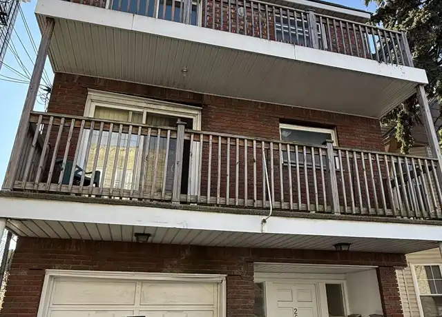 Property at 261 Cator Ave Unit 2, Jersey City, NJ, 07305, 3 beds, 1 bath, [object Object]