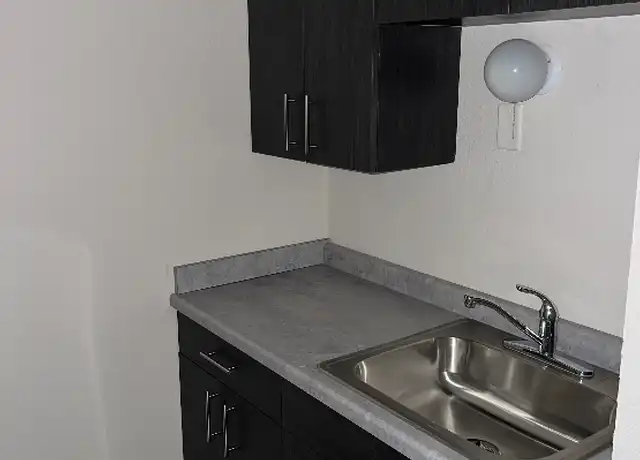 Property at 2919 W Wisconsin Ave, Milwaukee, WI, 53208, 1 bed, 1 bath, [object Object]