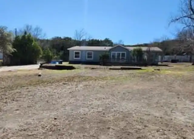 Property at 325 Mae Dr, Kerrville, TX, 78028, 3 beds, 2 baths, [object Object]