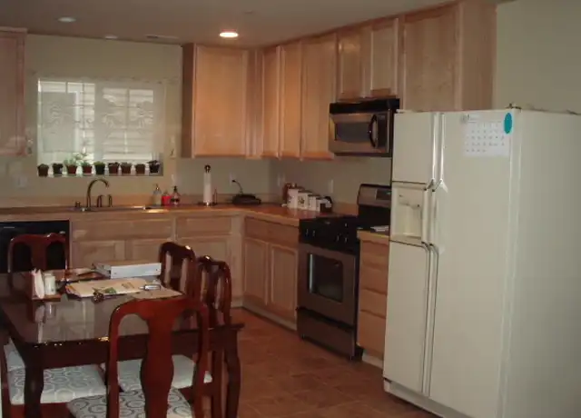 Property at 3090 Hoffman Hill Blvd, DuPont, WA, 98327, 3 beds, 2.5 baths, [object Object]