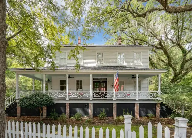 Property at 216 W Carolina Ave, Summerville, SC, 29483, 4 beds, 4 baths, [object Object]
