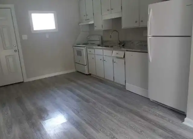 Property at 226 N Discovery St, Rocky Mount, NC, 27801, 2 beds, 1 bath, [object Object]