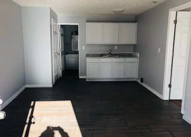 Property at 1600 N 13th St Unit B, Lafayette, IN, 47904, 1 bed, 1 bath, [object Object]