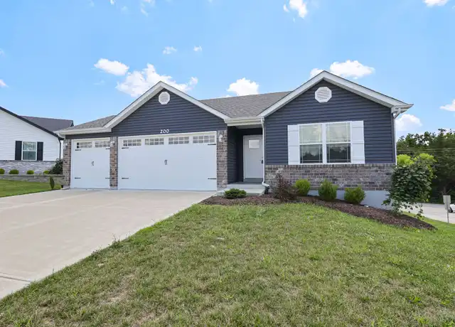 Property at 200 Huntleigh Pkwy, Wentzville, MO, 63385, 3 beds, 2 baths, [object Object]