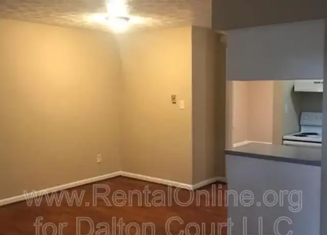 Property at 1972 Cambridge Dr Unit 5, Lexington, KY, 40504, 1 bed, 1 bath, [object Object]