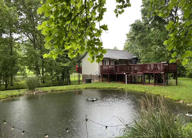 Property at 19530 Horton Hwy, Fall Branch, TN, 37656, 1 bed, 1 bath, [object Object]