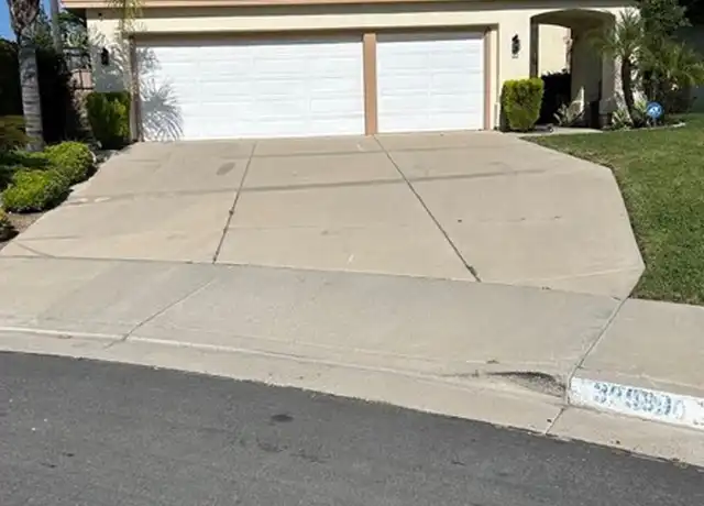Property at 39990 Gibraltar Dr, Murrieta, CA, 92562, 5 beds, 3 baths, [object Object]