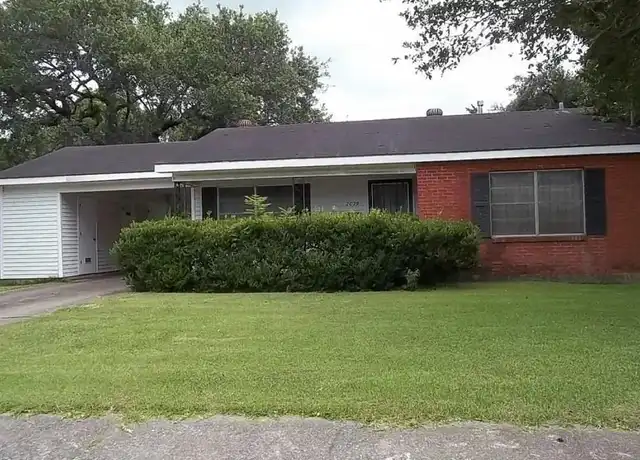 Property at 2029 13th St, Lake Charles, LA, 70601, 2 beds, 1 bath, [object Object]