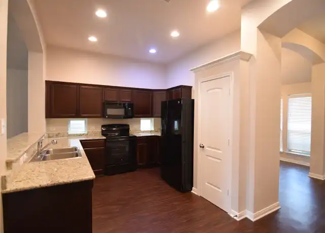 Property at 3410 Greyfriar Dr, Killeen, TX, 76542, 3 beds, 2 baths, [object Object]