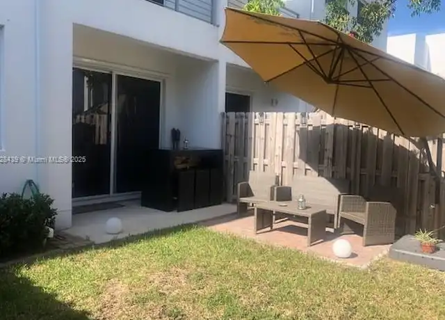 Property at 10242 NW 72nd ST #10242, Doral, FL, 33178, 3 beds, 3 baths, [object Object]