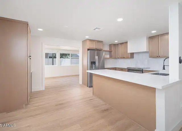 Property at 3718 E Ludlow Dr, Phoenix, AZ, 85032, 3 beds, 2 baths, [object Object]