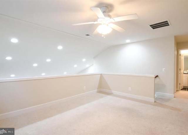 Photo of 8934 Yellow Daisy Pl, Lorton, VA 22079