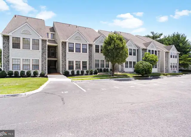 Property at 69 Bridgewater Dr, Marlton, NJ, 08053, 2 beds, 1 bath, [object Object]