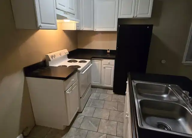 Property at 234 W 27th St Unit 3, Norfolk, VA, 23517, 1 bed, 1 bath, [object Object]
