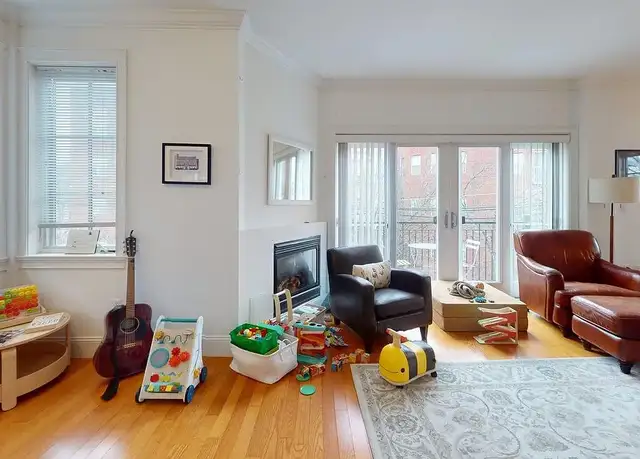 Photo of 175 Beacon St, Somerville, MA 02143