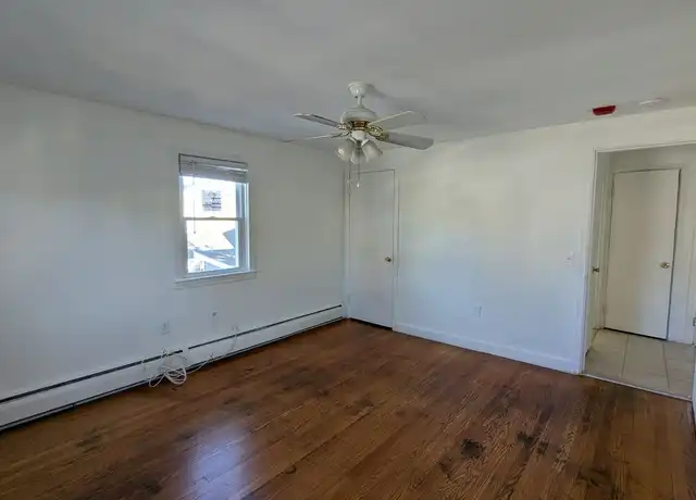 Property at 65 Johnson St, Pawtucket, RI, 02860, 2 beds, 1 bath, [object Object]