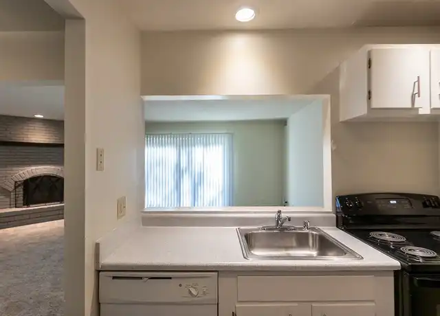 Property at Montana Valley - 2678 Montana Ave, Cincinnati, OH, 45211, 1-3 bed, 1-2 bath, [object Object]