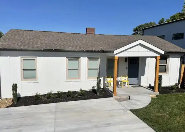 Property at 2117 Gladstone Ave, Nashville, TN, 37211, 3 beds, 1 bath, [object Object]
