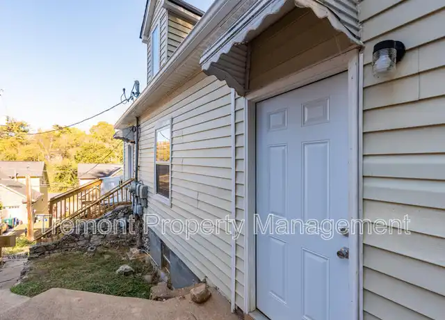 Property at 404 Thompson St Unit B, Chattanooga, TN, 37405, 3 beds, 1 bath, [object Object]