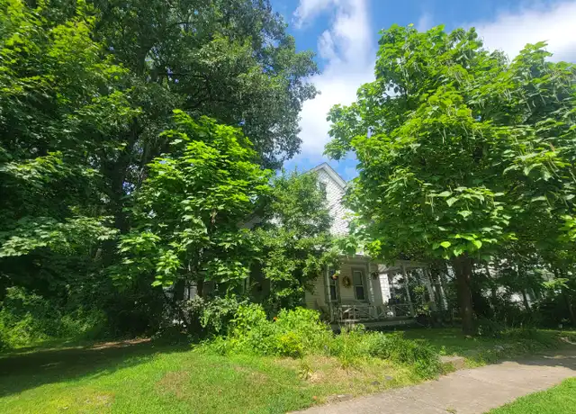 Property at 131 Lee Ave Unit 131, Stroudsburg, PA, 18360, 2 beds, 1.5 baths, [object Object]