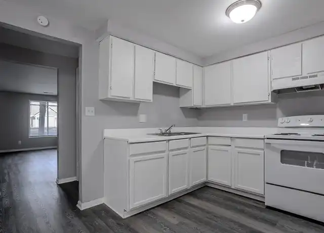 Property at Victoria Village - 1900 Sunny Ct, Columbus, OH, 43229, 1-3 bed, 1-1.5 bath, [object Object]