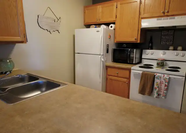 Property at 3403 22nd St S Unit 3403103R, St Cloud, MN, 56301, 2 beds, 1 bath, [object Object]