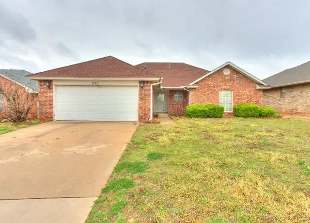 Property at 1717 Foxfire Rd, Edmond, OK, 73003, 3 beds, 2 baths, [object Object]