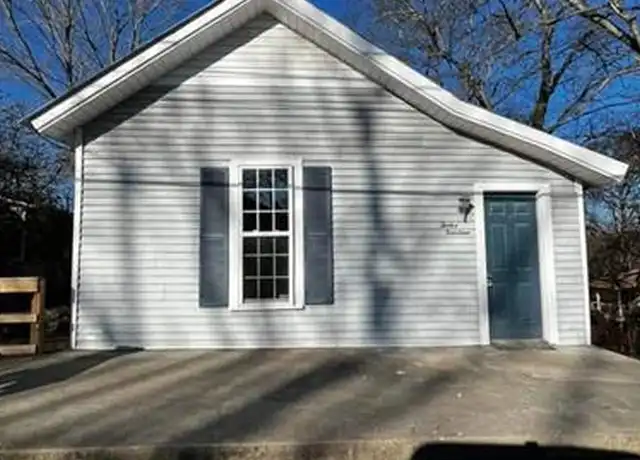 Property at 1214 School St, Columbia, TN, 38401, 2 beds, 1 bath, [object Object]