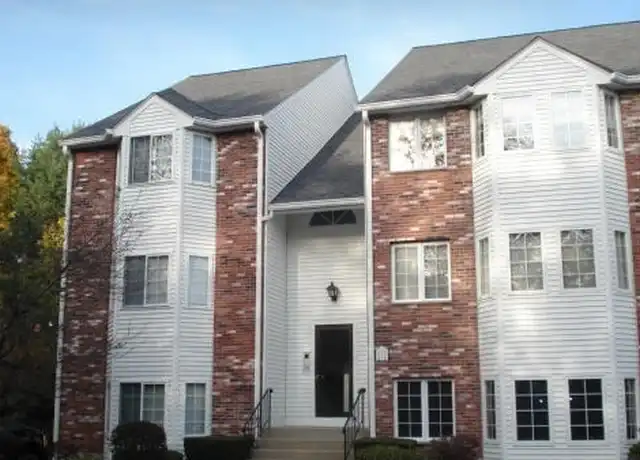 Property at 122 Tall Oaks Dr Unit U, Weymouth, MA, 02190, 2 beds, 1 bath, [object Object]