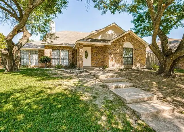 Property at 8805 Wood Glen Dr, Rowlett, TX, 75088, 4 beds, 2 baths, [object Object]