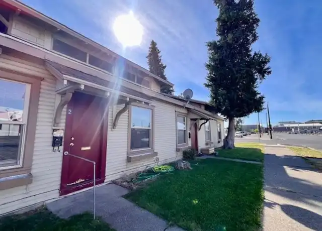 Property at 301 S 4th Ave Unit 2, Yakima, WA, 98902, 1 bed, 1 bath, [object Object]