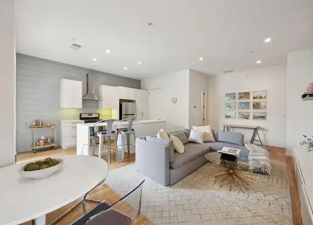 Property at 3816 San Jacinto St #306, Dallas, TX, 75204, 2 beds, 2.5 baths, [object Object]