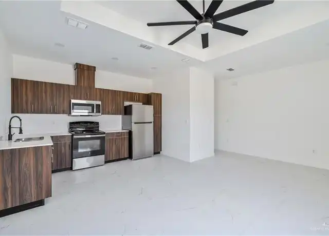 Property at 5320 Vision St Unit B, Rio Grande City, TX, 78582, 3 beds, 2 baths, [object Object]
