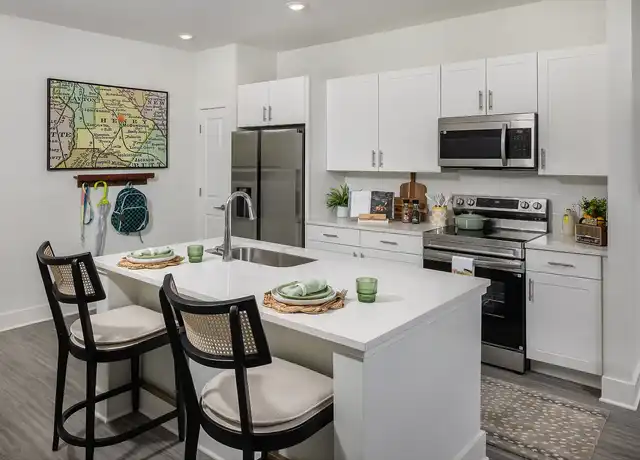 Property at The Weldon by Broadstone - 100 Oakbrook Dr, McDonough, GA, 30253, 1-2 bed, 1-2 bath, [object Object]